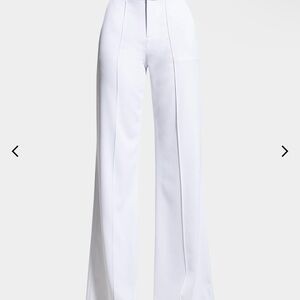 Alice + Olivia
Dylan High-Waist Wide-Leg Pants